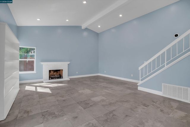 2833 Bellflower Dr, Antioch, CA 94531