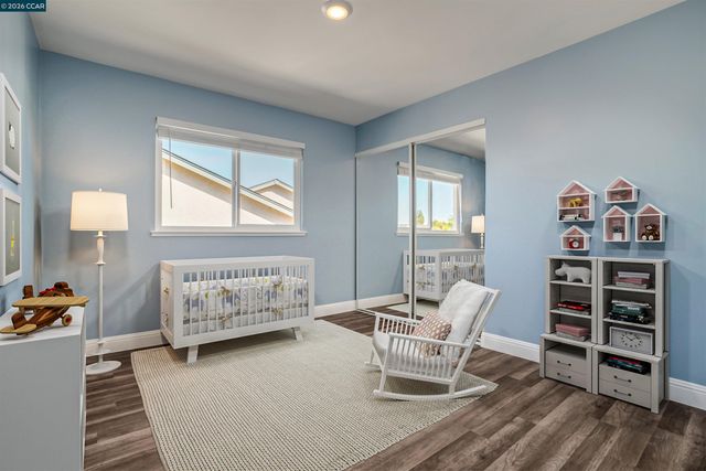 2833 Bellflower Dr, Antioch, CA 94531