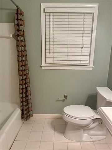 195 Brandenburgh Circle, Roswell, GA 30075