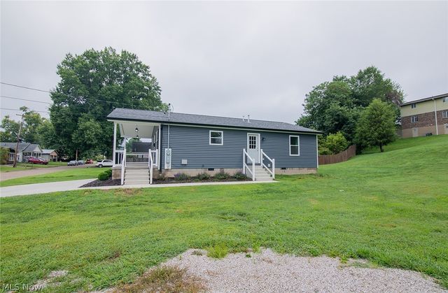 613 21st Street, Vienna, WV 26105