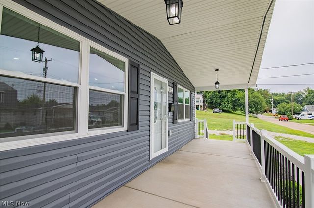 613 21st Street, Vienna, WV 26105