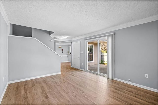 549 Summit Lane SW, Marietta, GA 30008