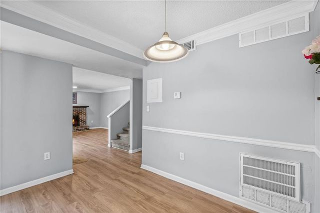 549 Summit Lane SW, Marietta, GA 30008