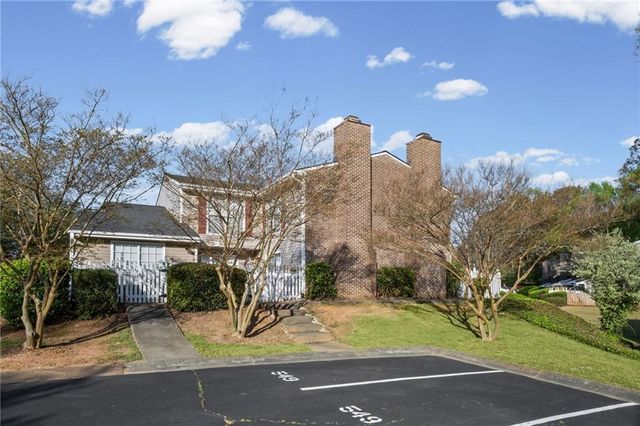 549 Summit Lane SW, Marietta, GA 30008