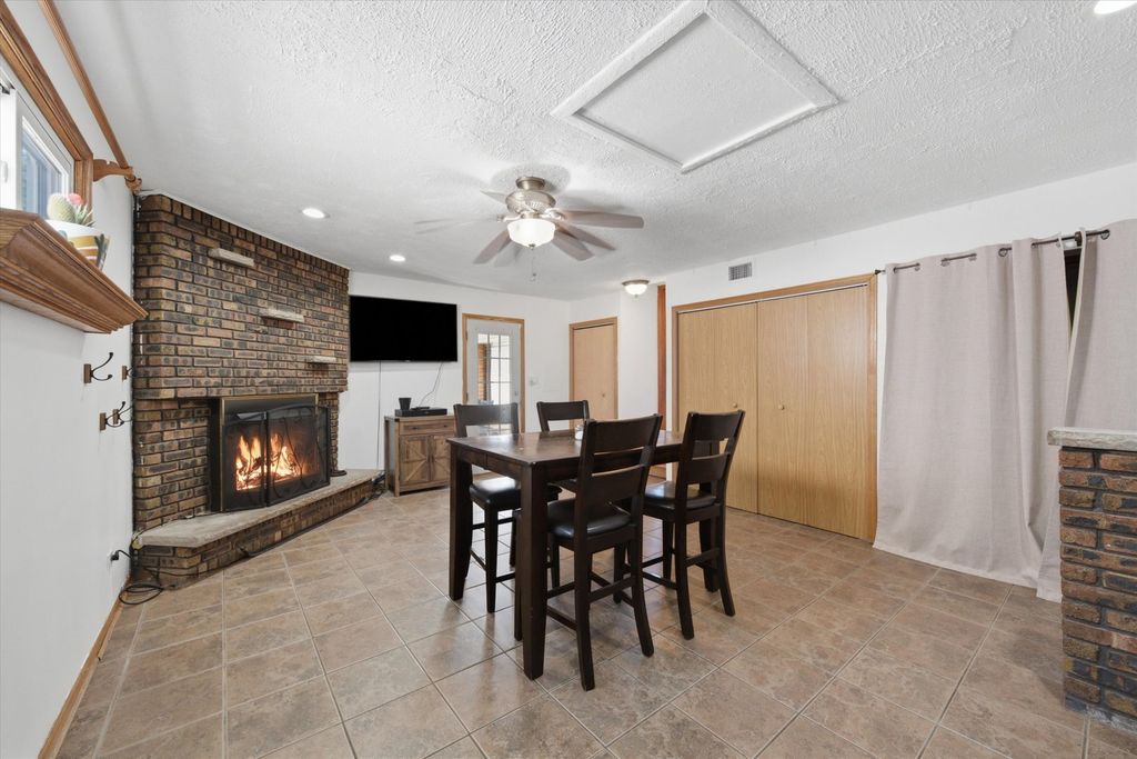 6743 106th Place, Chicago Ridge, IL 60415 — photo 5