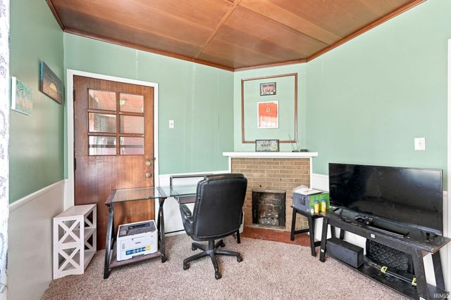 4230 Indiana Avenue, Fort Wayne, IN 46807