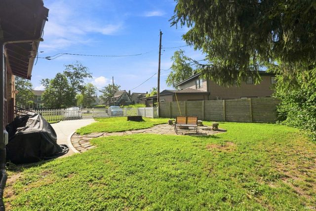 4230 Indiana Avenue, Fort Wayne, IN 46807