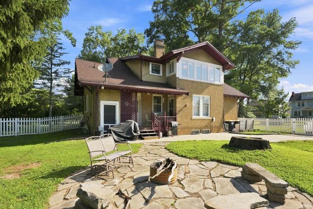 4230 Indiana Avenue, Fort Wayne, IN 46807