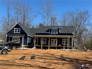 57 Lighthouse Dr, Bumpass, VA 23024