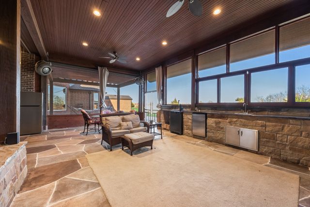 721 Kensington Drive, Mclendon Chisholm, TX 75032