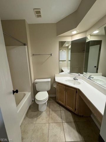 5100 Bardith CIR, Virginia Beach, VA 23455