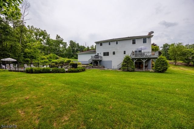 31 Stratfordshire Dr, Vernon Twp., NJ 07461