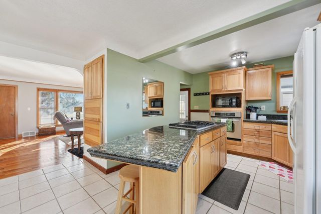 8408 Wentworth Avenue S, Bloomington, MN 55420