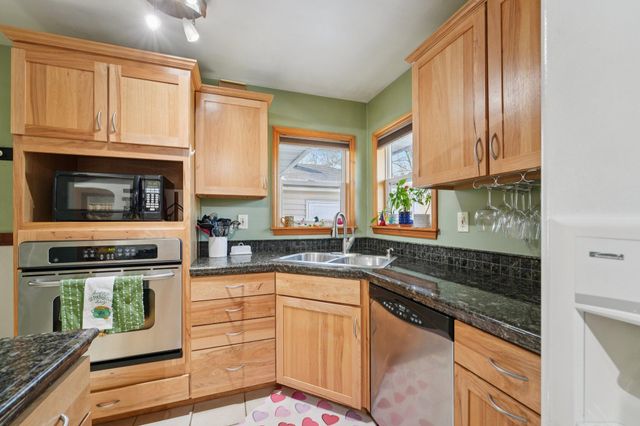 8408 Wentworth Avenue S, Bloomington, MN 55420