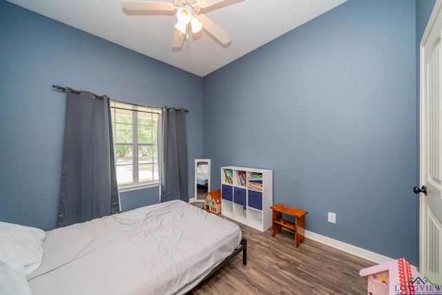 121 Cedar St, Gilmer, TX 75645