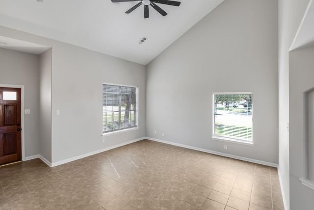 11714 Pinos Altos Drive, Tomball, TX 77377