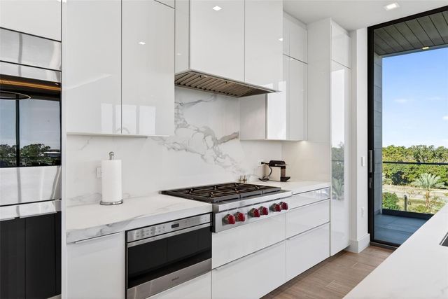 1591 GULF OF MEXICO DRIVE 412, Longboat Key, FL 34228