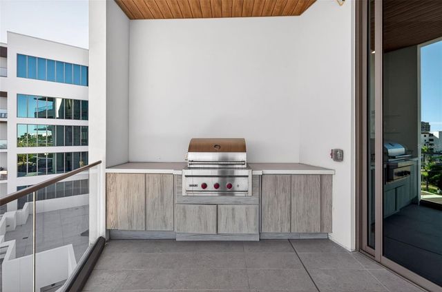 1591 GULF OF MEXICO DRIVE 412, Longboat Key, FL 34228