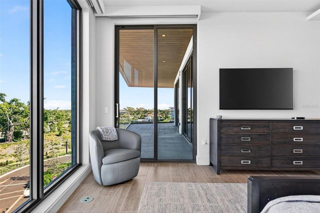 1591 GULF OF MEXICO DRIVE 412, Longboat Key, FL 34228