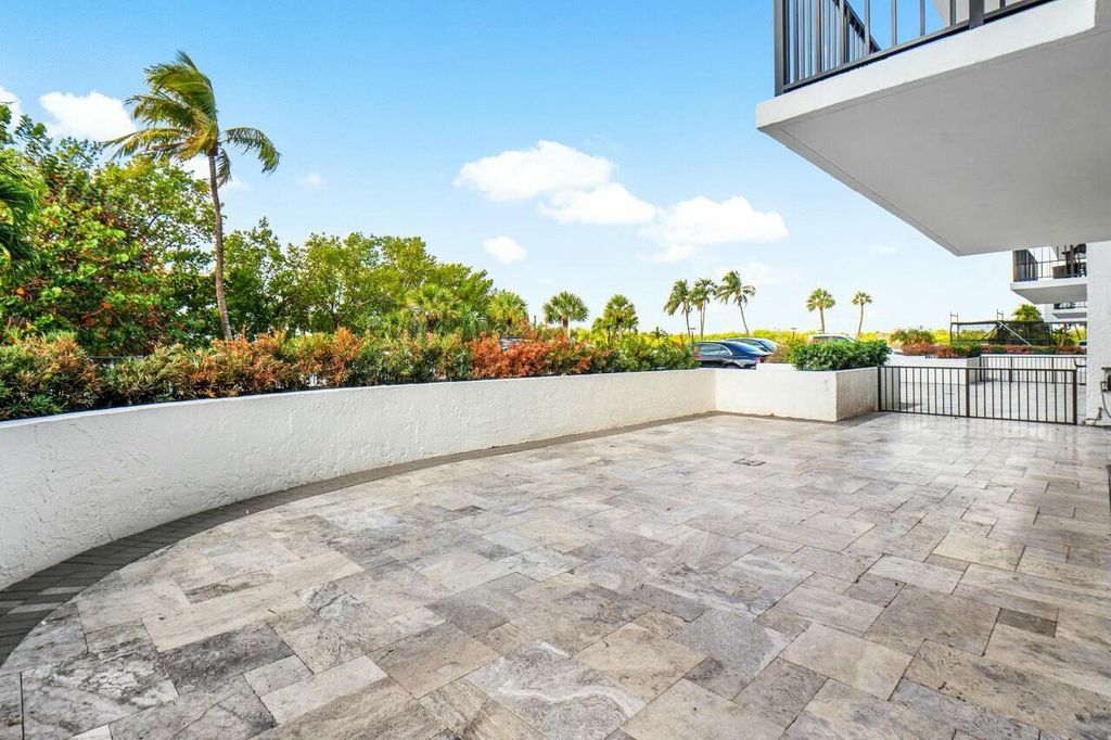 Image 22 of property listing at 4750 S Ocean Boulevard 110, Highland Beach, FL 33487