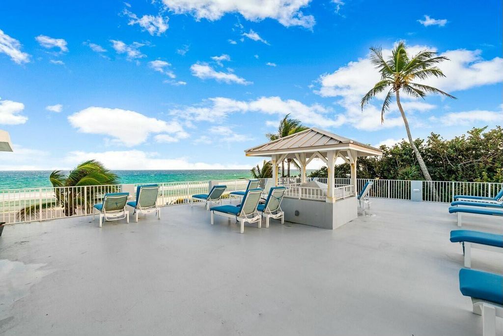 Image 28 of property listing at 4750 S Ocean Boulevard 110, Highland Beach, FL 33487