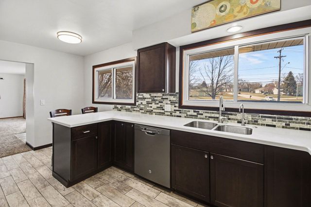 1181 68th Street SE, Grand Rapids, MI 49508