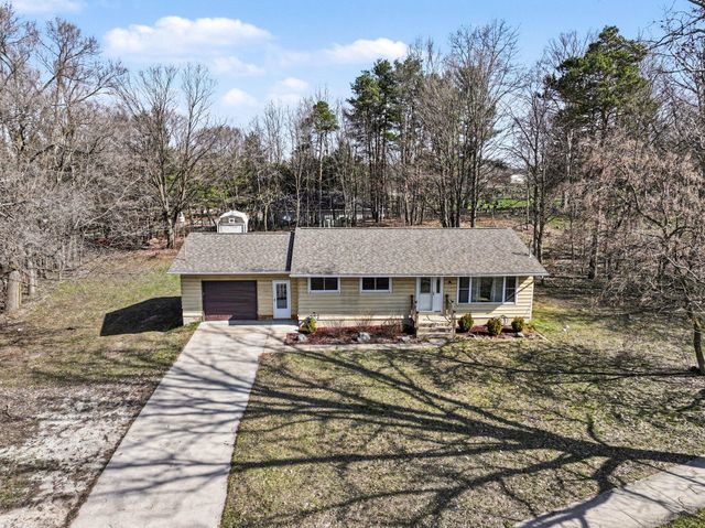 1181 68th Street SE, Grand Rapids, MI 49508