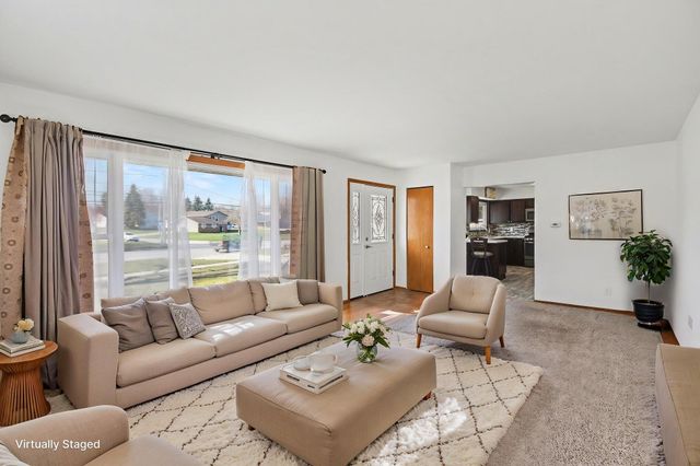 1181 68th Street SE, Grand Rapids, MI 49508