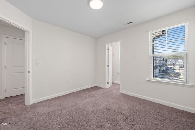 105 Hidden Run Lane, Holly Springs, NC 27540