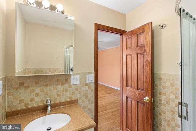 421 LEES AVE, Collingswood, NJ 08108