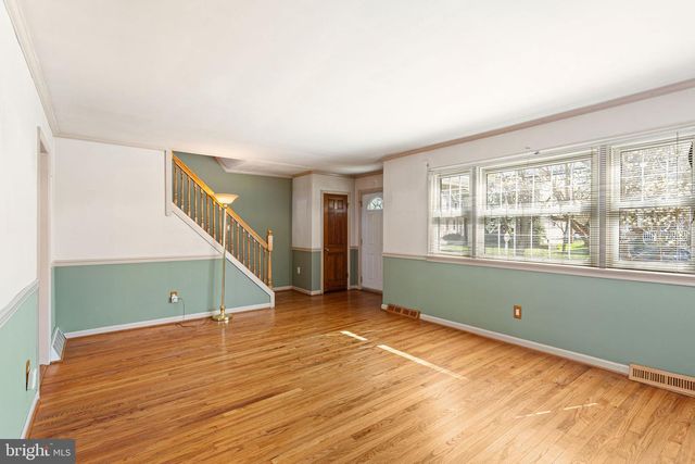 421 LEES AVE, Collingswood, NJ 08108