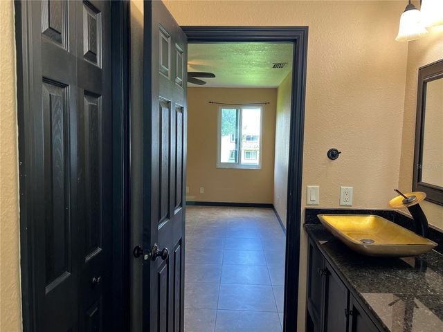 22481 WESTCHESTER BOULEVARD B27, Punta Gorda, FL 33980
