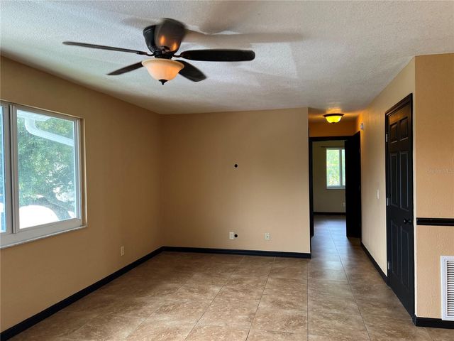 22481 WESTCHESTER BOULEVARD B27, Punta Gorda, FL 33980