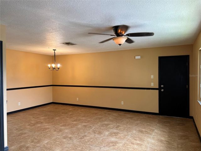 22481 WESTCHESTER BOULEVARD B27, Punta Gorda, FL 33980