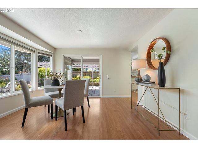 14868 Ne THOMPSON Ct, Portland, OR 97230