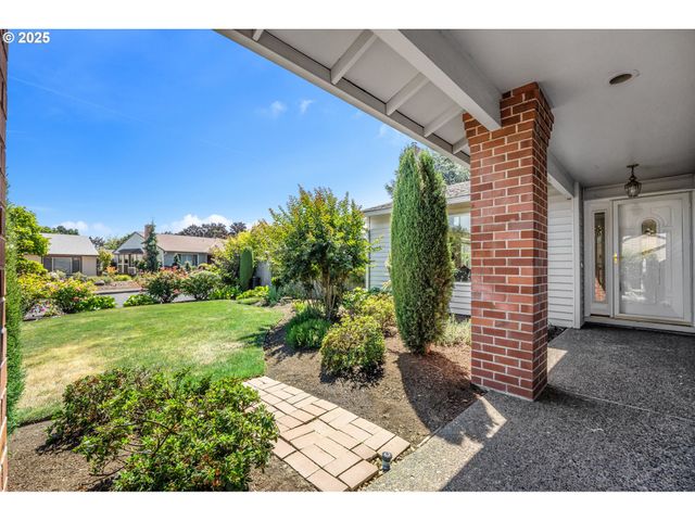 14868 Ne THOMPSON Ct, Portland, OR 97230