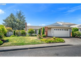 14868 Ne THOMPSON Ct, Portland, OR 97230
