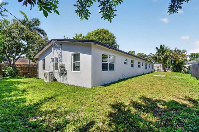3382 Rudolf Road, Lake Worth, FL 33461