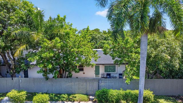 3382 Rudolf Road, Lake Worth, FL 33461