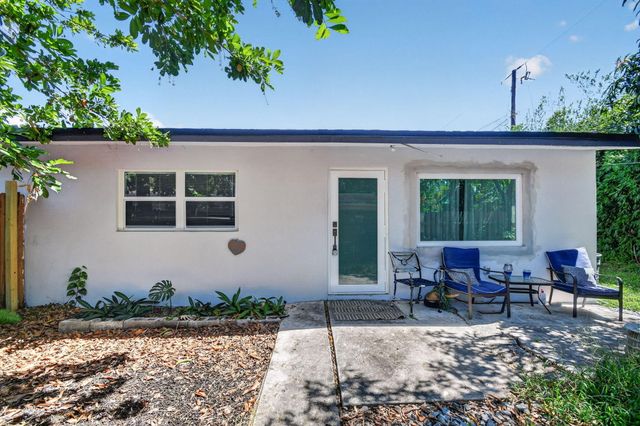 3382 Rudolf Road, Lake Worth, FL 33461