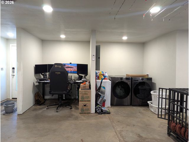 48232 WESTOAK Rd, Westfir, OR 97492