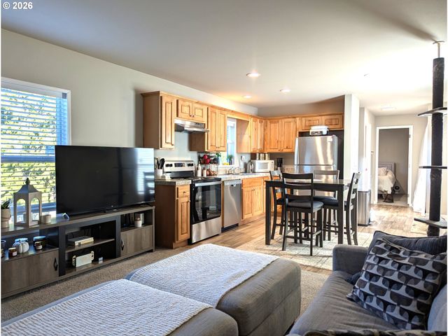 48232 WESTOAK Rd, Westfir, OR 97492