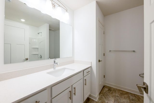 4343 132nd Avenue NE, Blaine, MN 55449