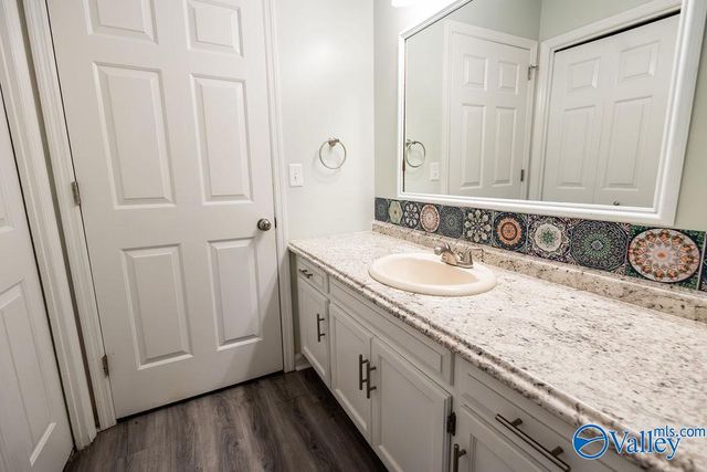 2032 Woodlawn Drive, Huntsville, AL 35802