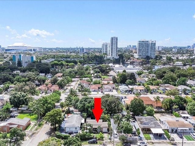 1810 NW 16th Ter, Miami, FL 33125