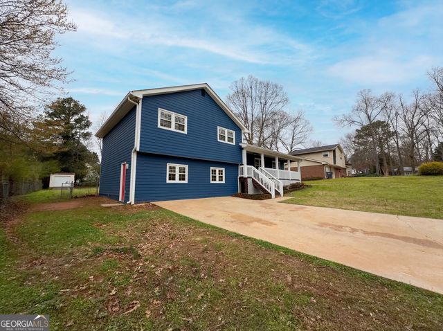 1272 Owen Circle, Sugar Hill, GA 30518