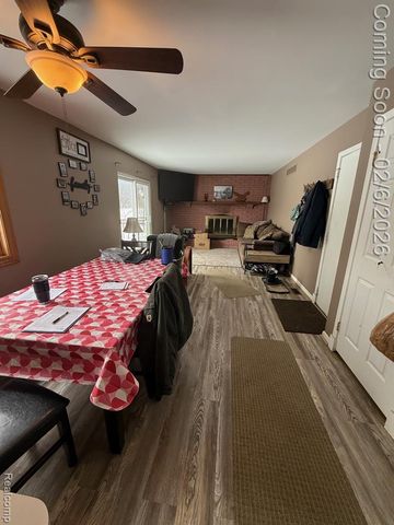 7731 Pleasant Manor Drive, Waterford, MI 48327