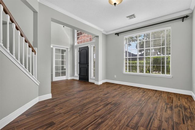 108 Oak Creek Lane, League City, TX 77573