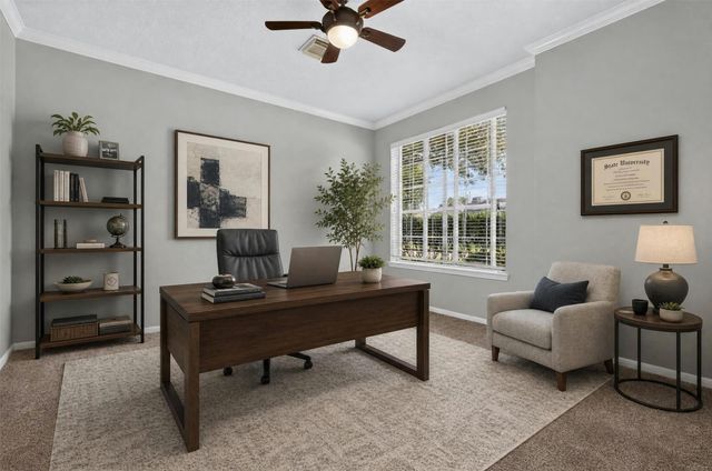 108 Oak Creek Lane, League City, TX 77573
