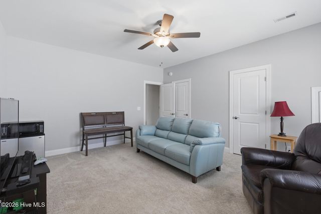 319 Lightning Bug Lane, Holly Ridge, NC 28445